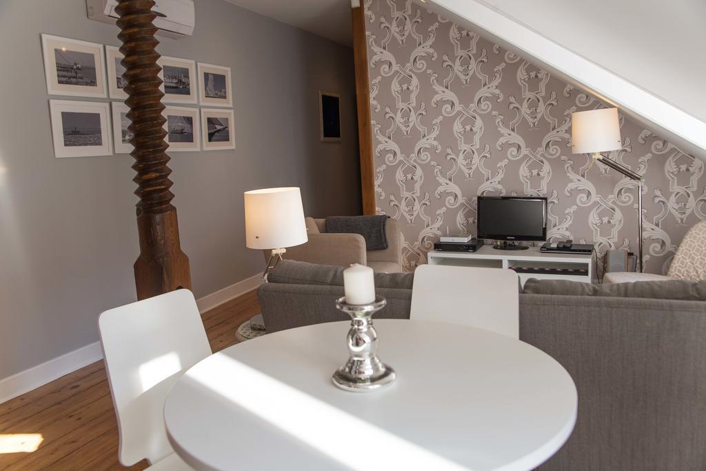 Flh Chiado Terrace Flat Apartment Lisboa Екстериор снимка